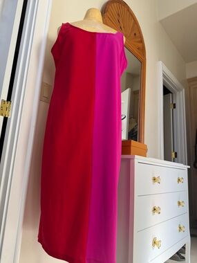 Two-Tone Red and Pink Midi Shift Dress